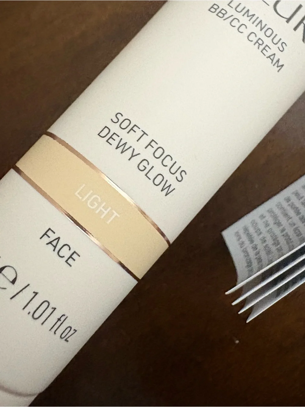 Beauty Blur Luminous BB/CC Cream - Light (Cream) New Vita Liberata